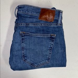 Abercrombie 30 32 Athletic Skinny Jeans